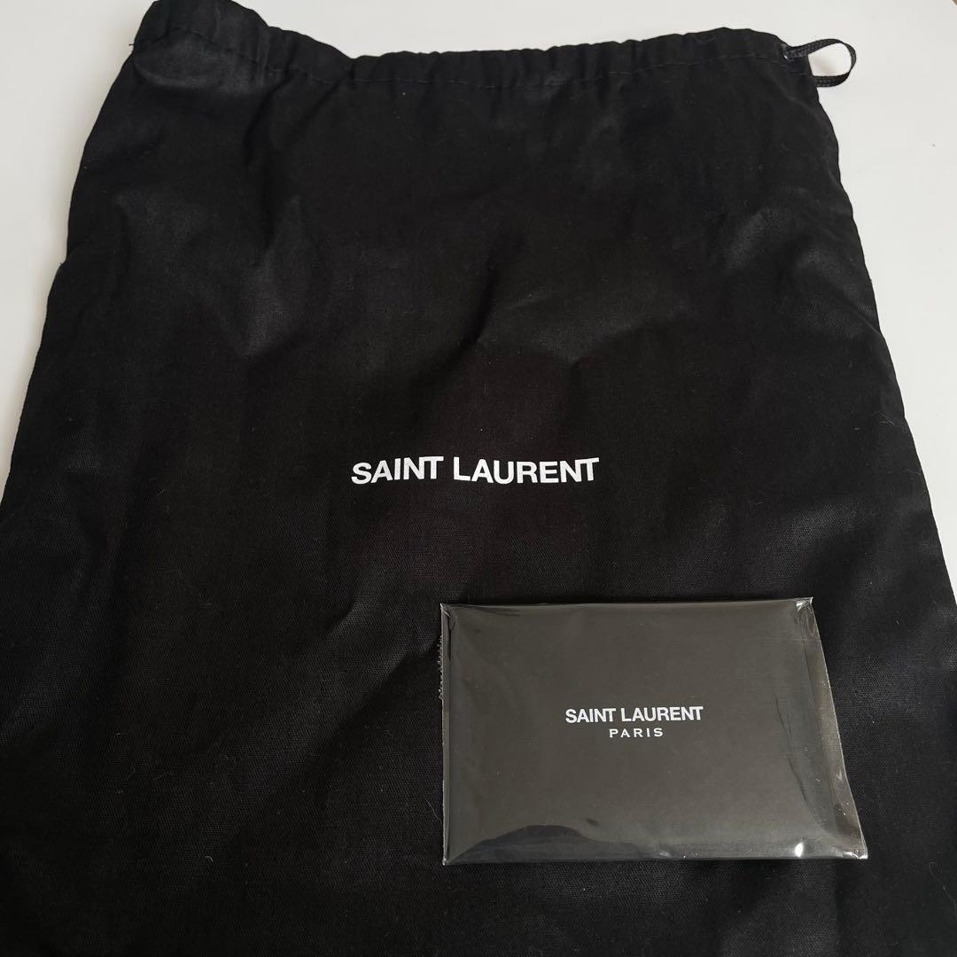 【未使用】サンローラン シティ ショルダーバッグ レザー 黒 バッグ ワンショルダー 肩掛け 斜め掛け レザー 本革 ラムスキン ブラック_画像9