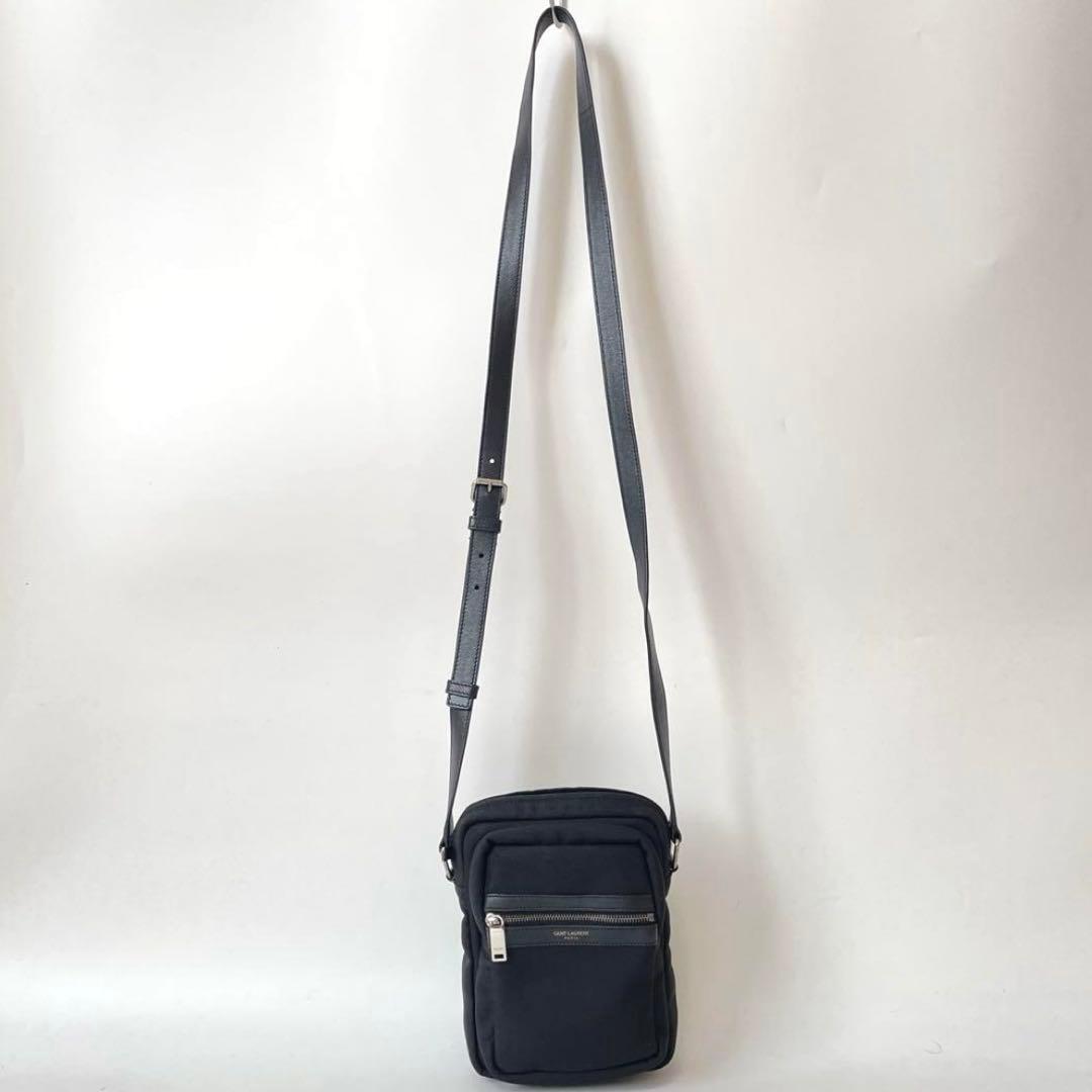 【未使用】サンローラン シティ ショルダーバッグ レザー 黒 バッグ ワンショルダー 肩掛け 斜め掛け レザー 本革 ラムスキン ブラック_画像10