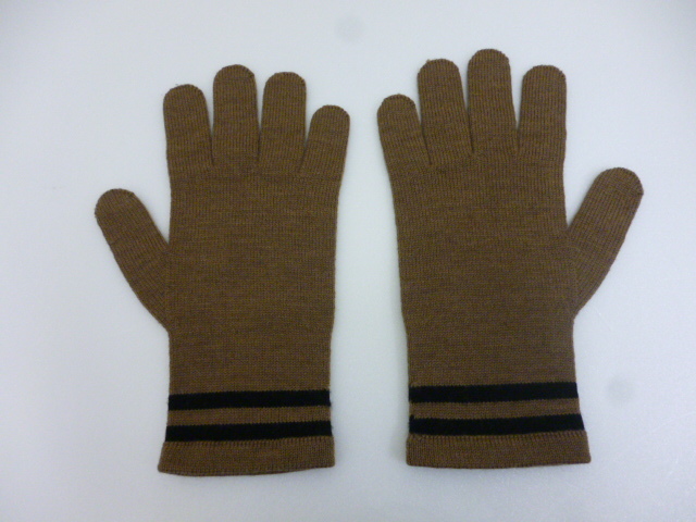 【M44397】FENDI フェンディ グローブ 手袋 ニット 防寒具 メンズ ブラウン系 美品　_画像2