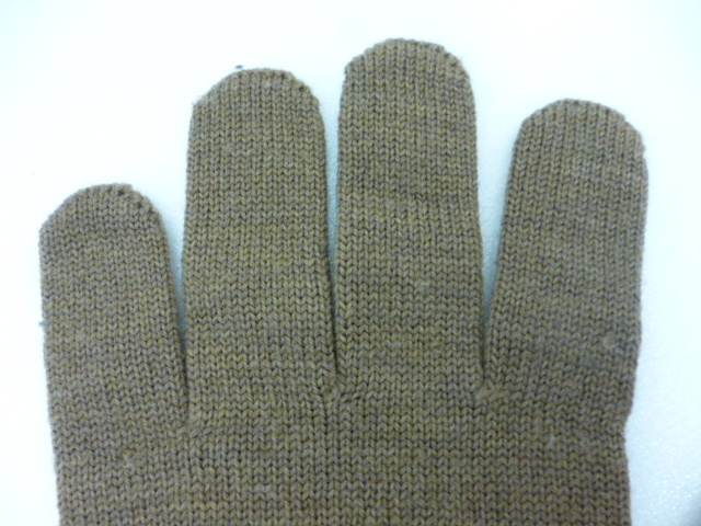 【M44397】FENDI フェンディ グローブ 手袋 ニット 防寒具 メンズ ブラウン系 美品　_画像5