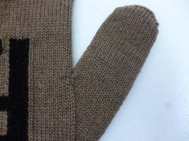 【M44397】FENDI フェンディ グローブ 手袋 ニット 防寒具 メンズ ブラウン系 美品　_画像6