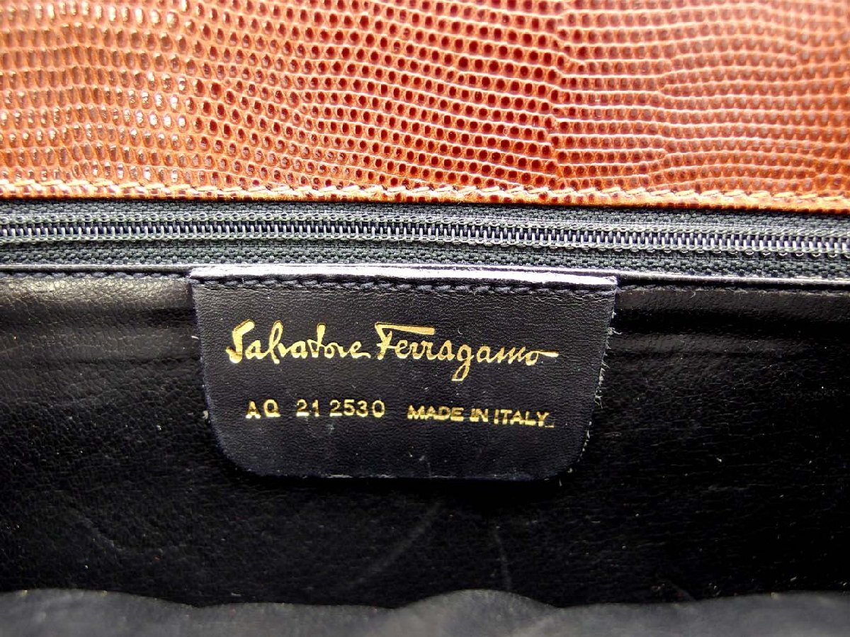 サルヴァトーレフェラガモ Salvatore Ferragamo トートバッグ ヴァラ リザード調(diào) ブラウン ゴールド レディース 中古