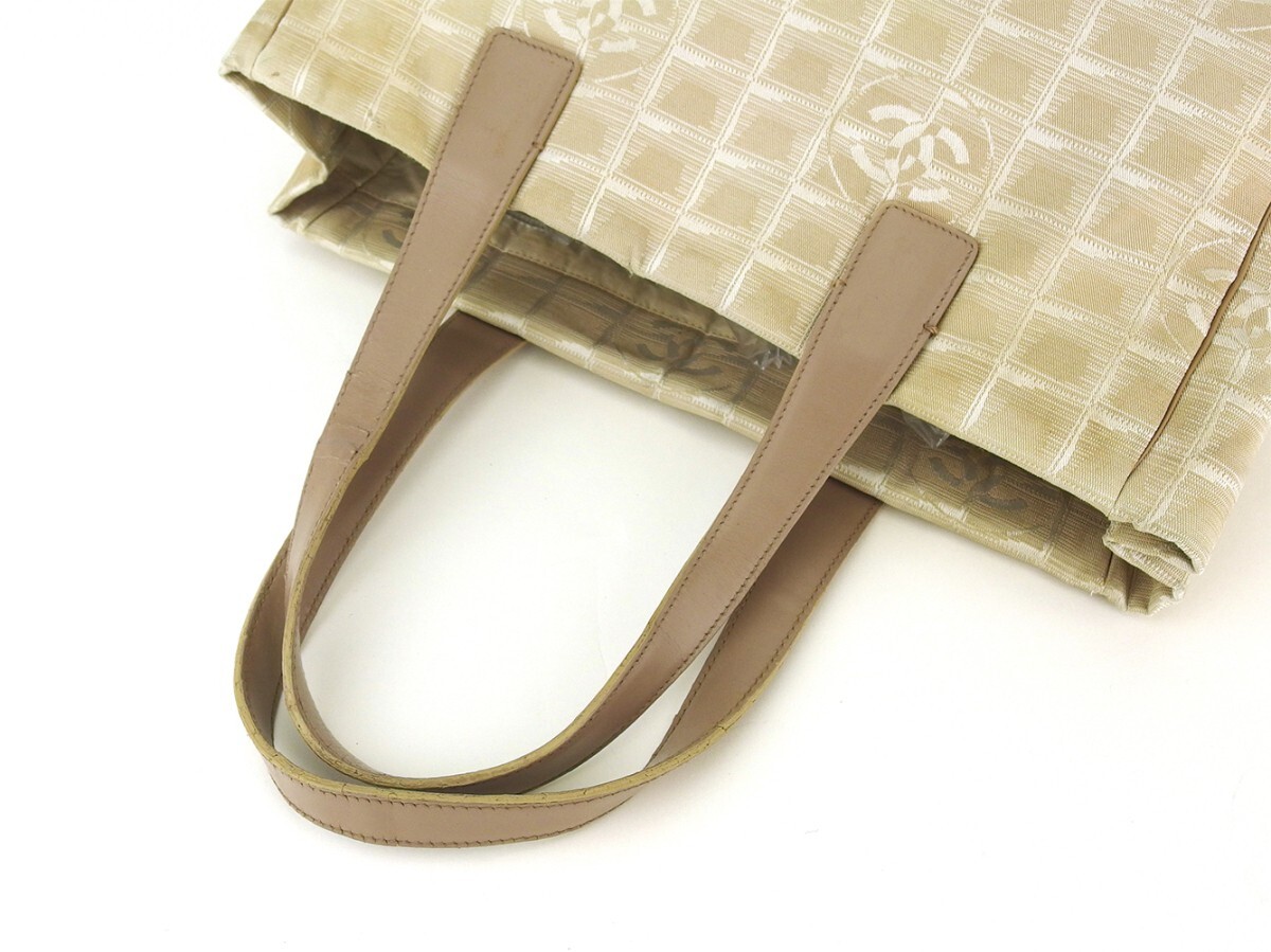 シャネル CHANEL トートバッグ ニュートラベルライン トートMM ベージュ ゴールド レディース 中古