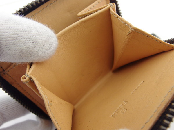 【30%OFFクーポン】フェンディ FENDI コインケース ズッカ ベージュ×ブラウン レディース 中古_画像5