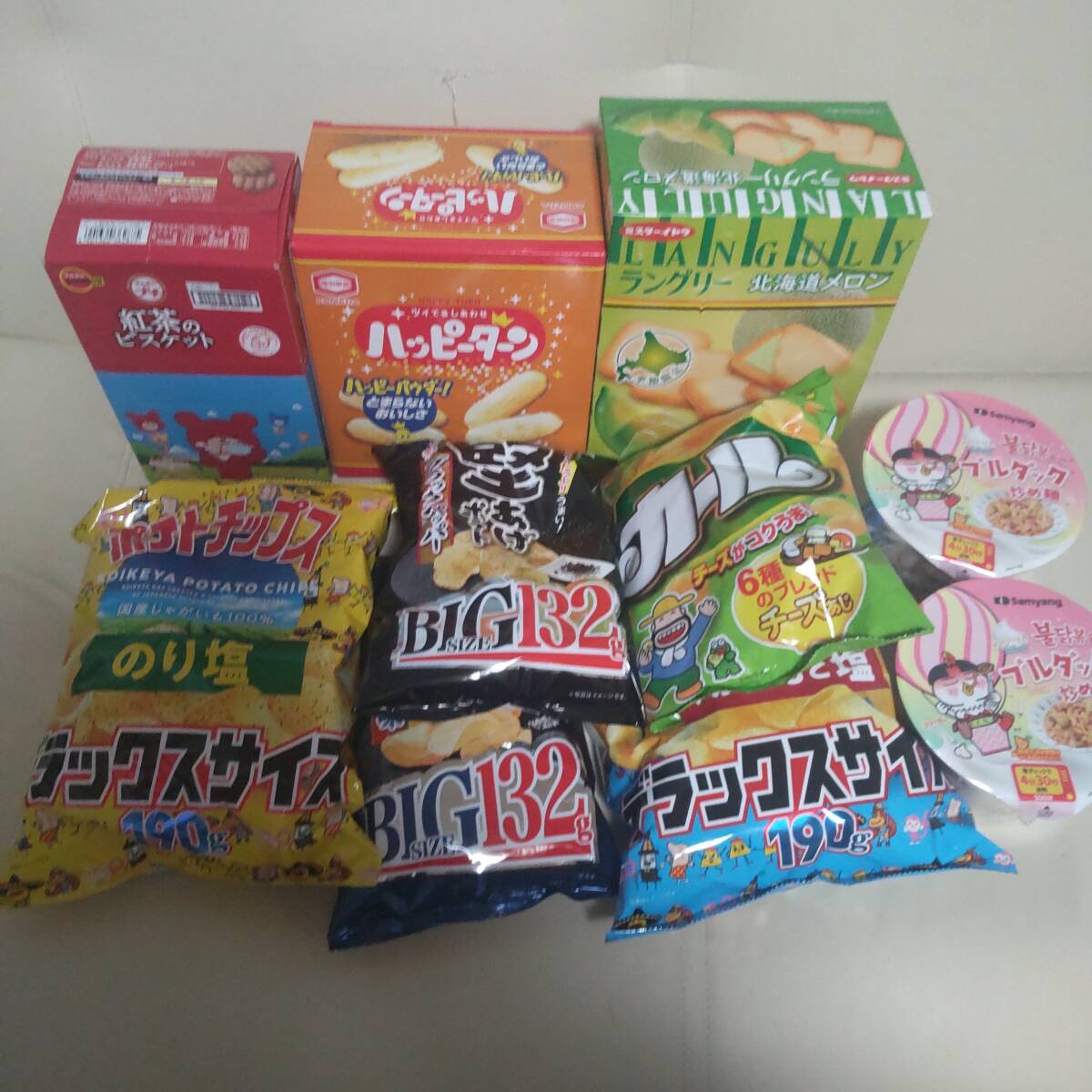 お菓子まとめ９点セット_画像1