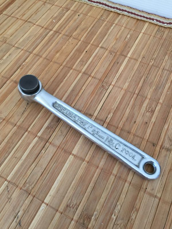 管シ　NKC リベラル ラチェットハンドル ギアレス 9.5㎜ 絶版 希少 DIY 工具 大工 職人 建築 作業 道具 現場_画像2