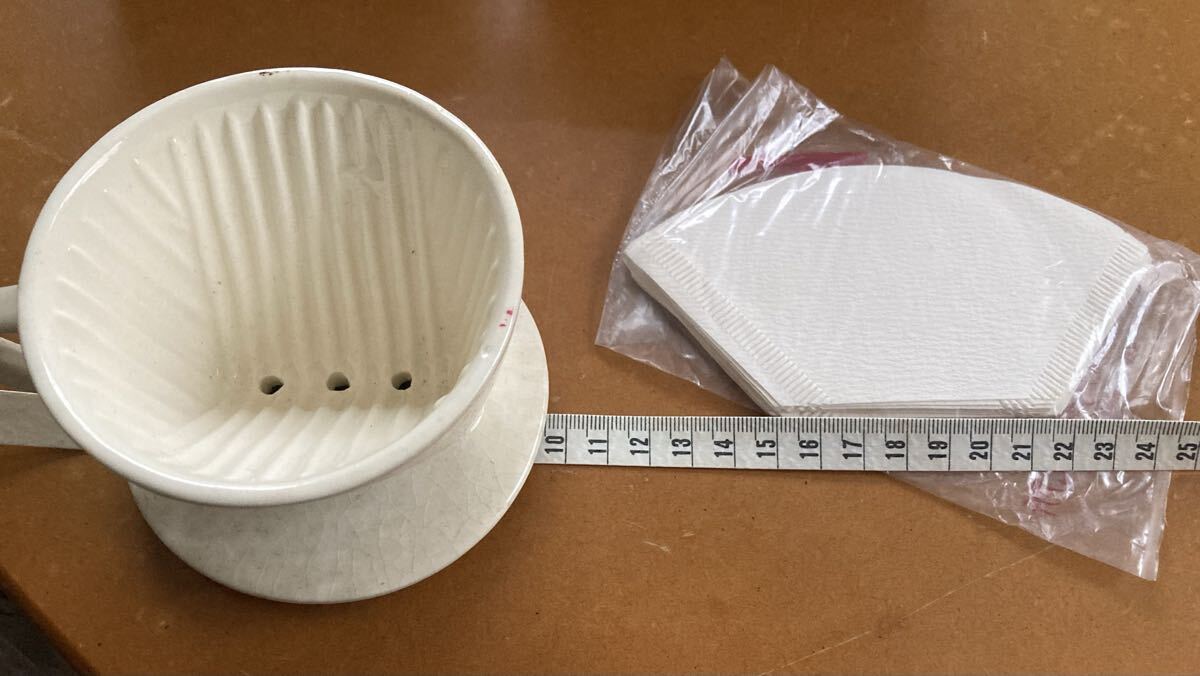 カリタ コーヒードリッパー Kalita101 磁器制　コレクションに