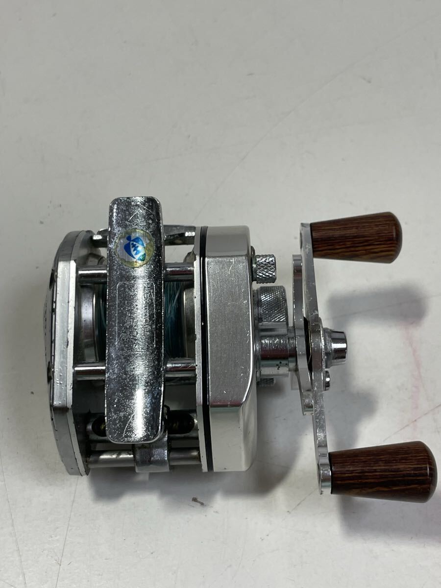 ◆P32 SHIMANO シマノ Bantam バンタム100 オールド ベイトリール_画像4