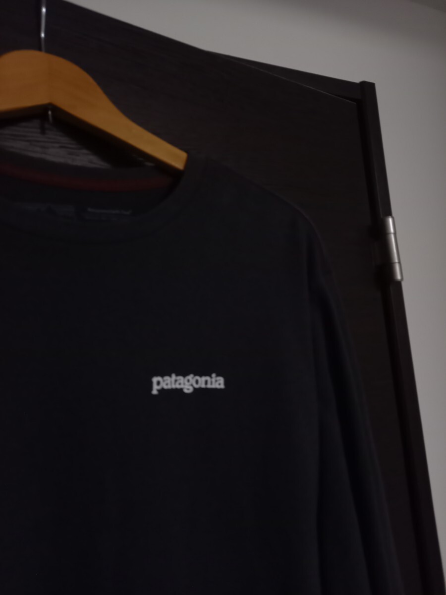 パタゴニア メキシコ制 プリントロゴ 長袖　Tシャツ　sizeL　patagonia　カットソー　スウェット　アウトドア　キャンプ　登山　舊タグ　
