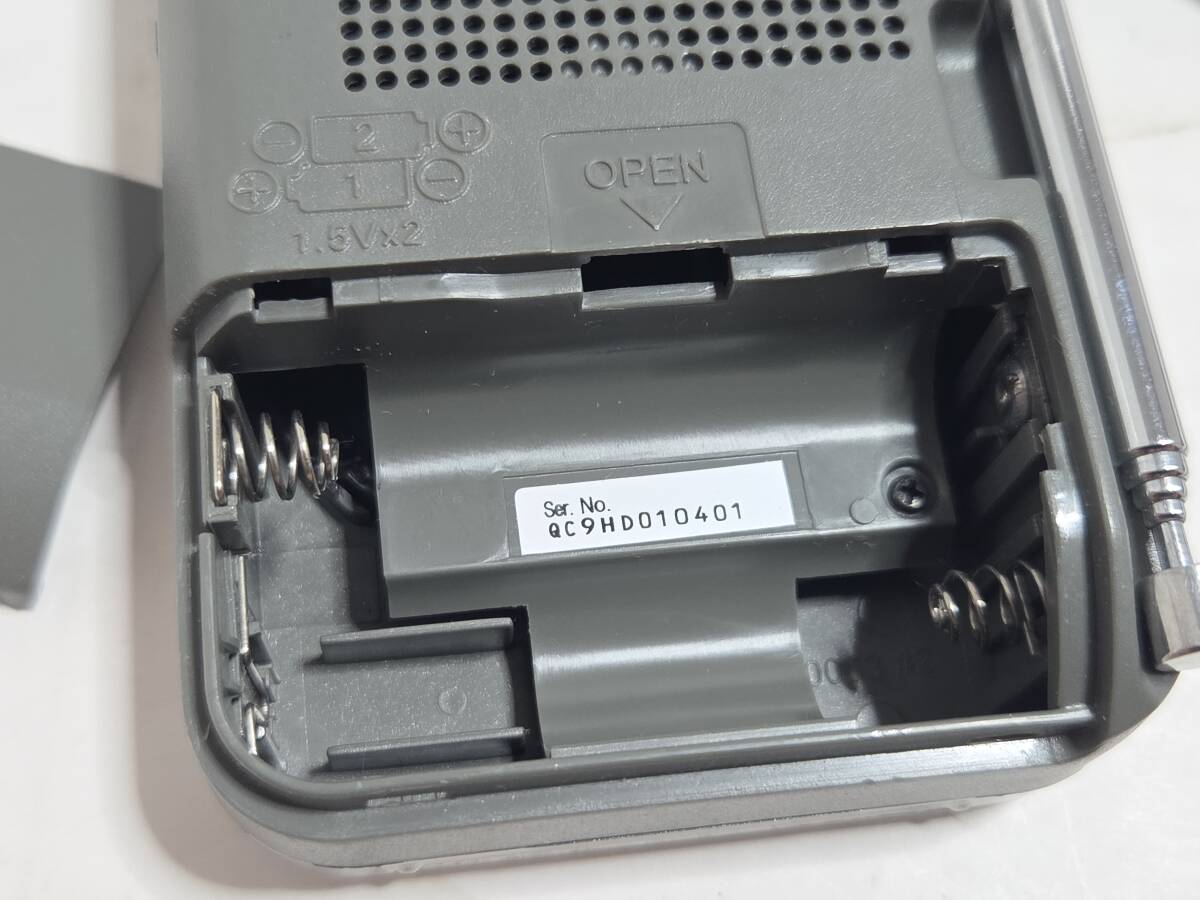 Panasonic / RF-P55 / AM-FM 2-BAND RECEIVER パナソニック / AM-FMラジオ 　　 ★YIY280_画像4