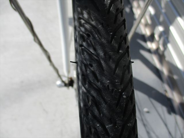 E576 ★限定特価 整備済み★ブリヂストン アルベルトロイヤル ホワイト 5段変速★ 中古自転車 【27インチ 】 (*^▽^*)_画像5