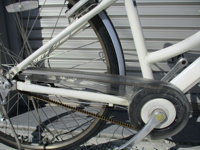 E576 ★限定特価 整備済み★ブリヂストン アルベルトロイヤル ホワイト 5段変速★ 中古自転車 【27インチ 】 (*^▽^*)_画像2