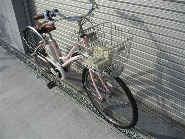 E588　★整備済み　中古電動自転車　パナソニック　ViViラッテ　ピンク★【26インチ　13.2Ah４點燈】