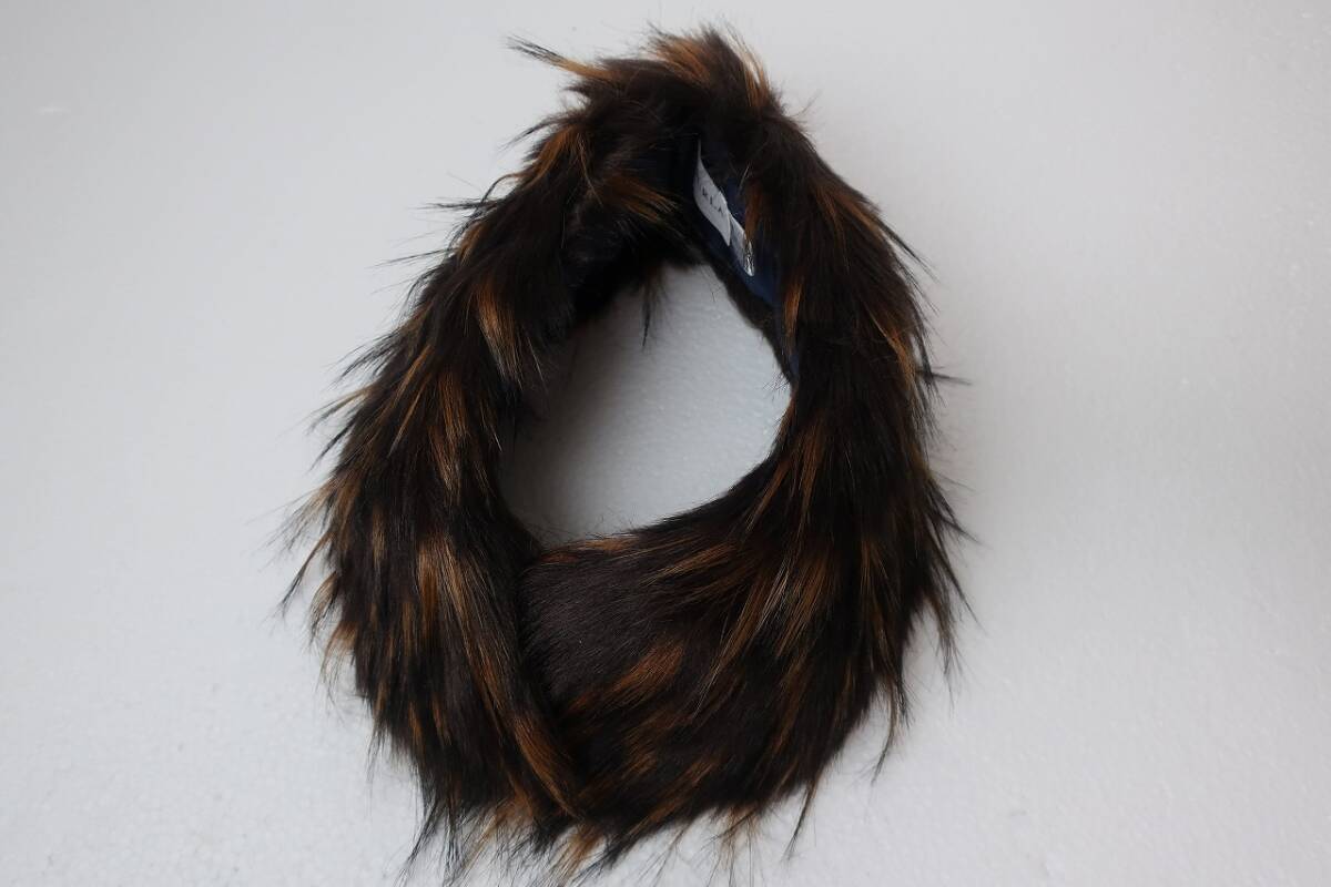新品　FURLA　フルラ　フェイクファー　マフラー　カラー　チョーカー　ブラウン系_画像5