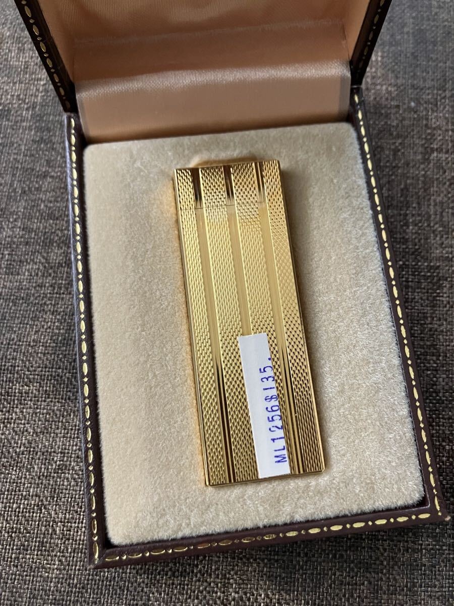 未使用保管品 Dunhill ダンヒル ライター ローラー式 ガスライター ゴールドカラー スクエア 着火未確認 1円〜_画像3