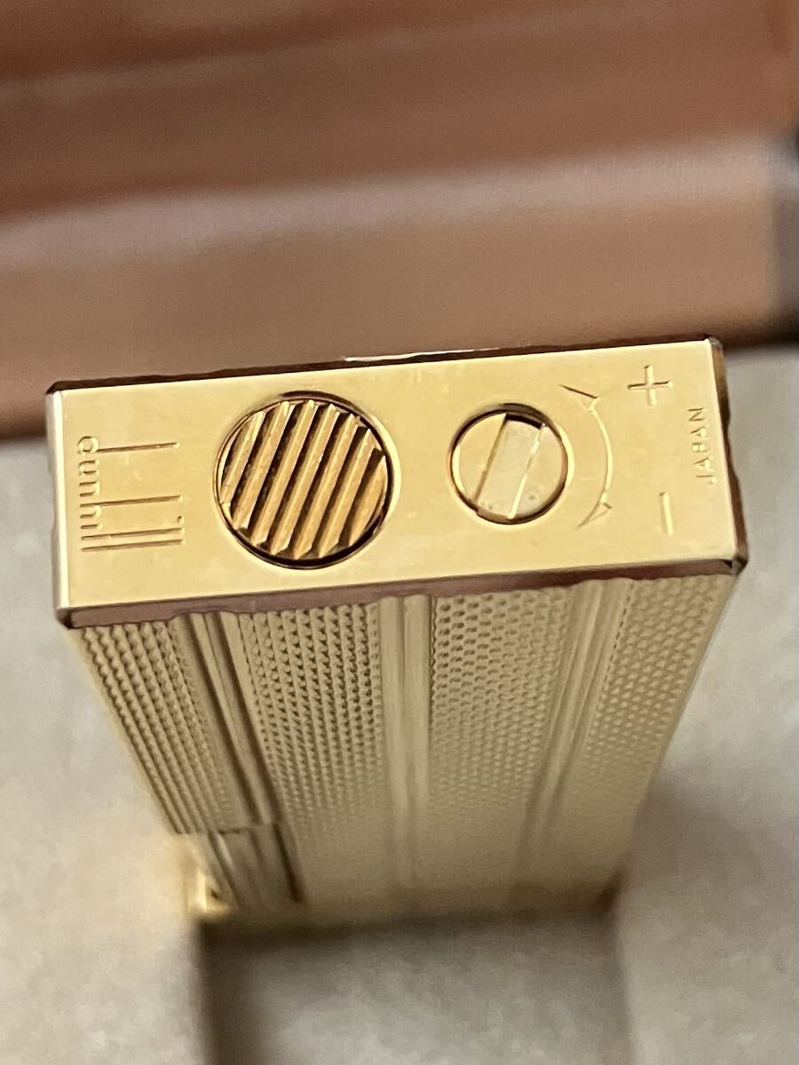 未使用保管品 Dunhill ダンヒル ライター ローラー式 ガスライター ゴールドカラー スクエア 着火未確認 1円〜_画像4