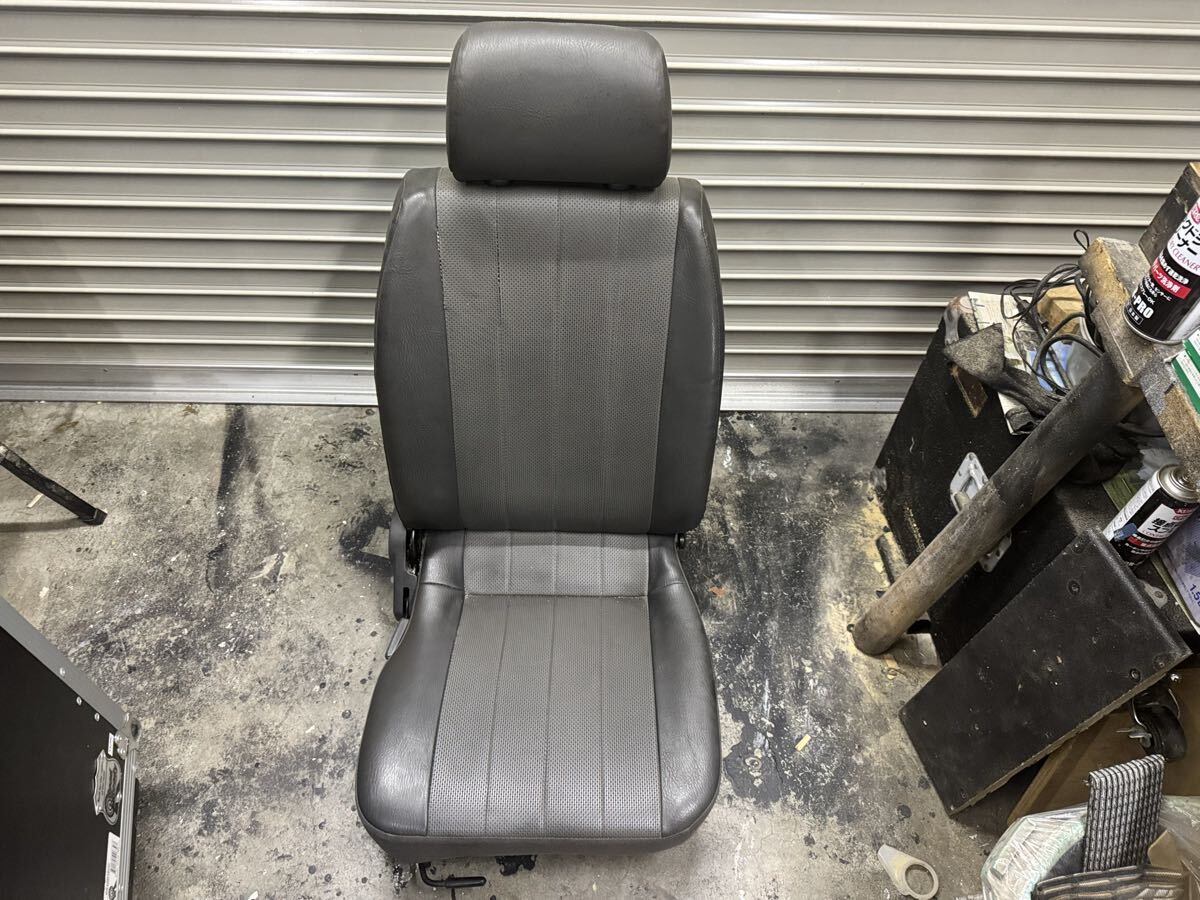 ［ジャンク］マツダ ボンゴブローニイ SK 運転席 シート ドライバー ポジション _画像1