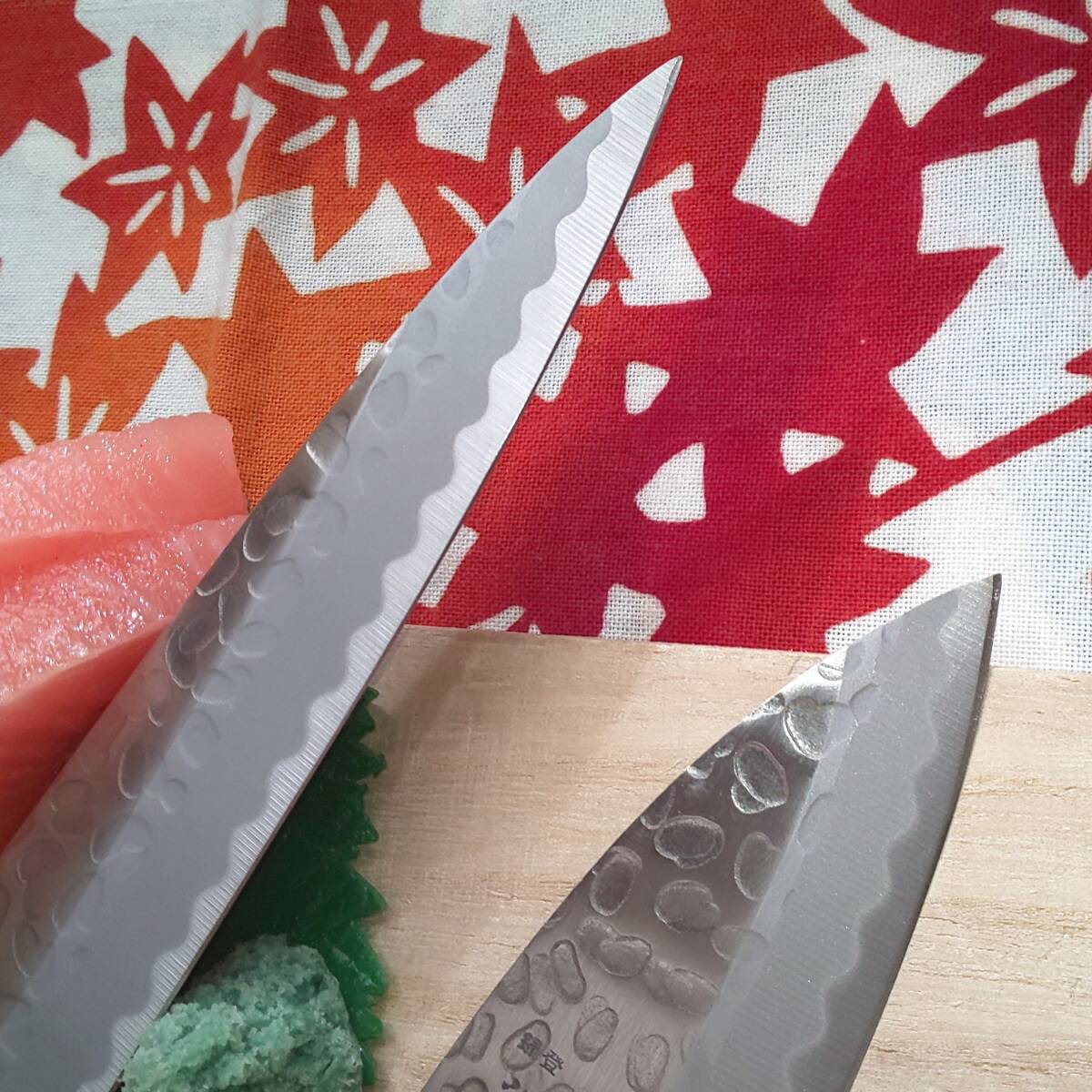 【美しい鎚起】関藤平作 柳刃(刺身)包丁20cm 小出刃包丁10cm セット(箱なし)_画像4