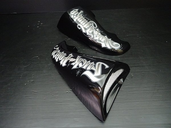 V-MAX 1200 1991年式 3UF カスタムペイント サイドカバーセット YAMAHA ヤマハ ブイマックス パーツ YA-H-020_画像2