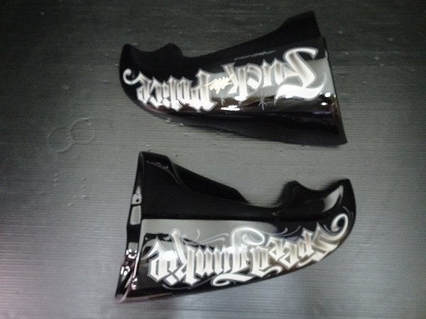 V-MAX 1200 1991年式 3UF カスタムペイント サイドカバーセット YAMAHA ヤマハ ブイマックス パーツ YA-H-020_画像3