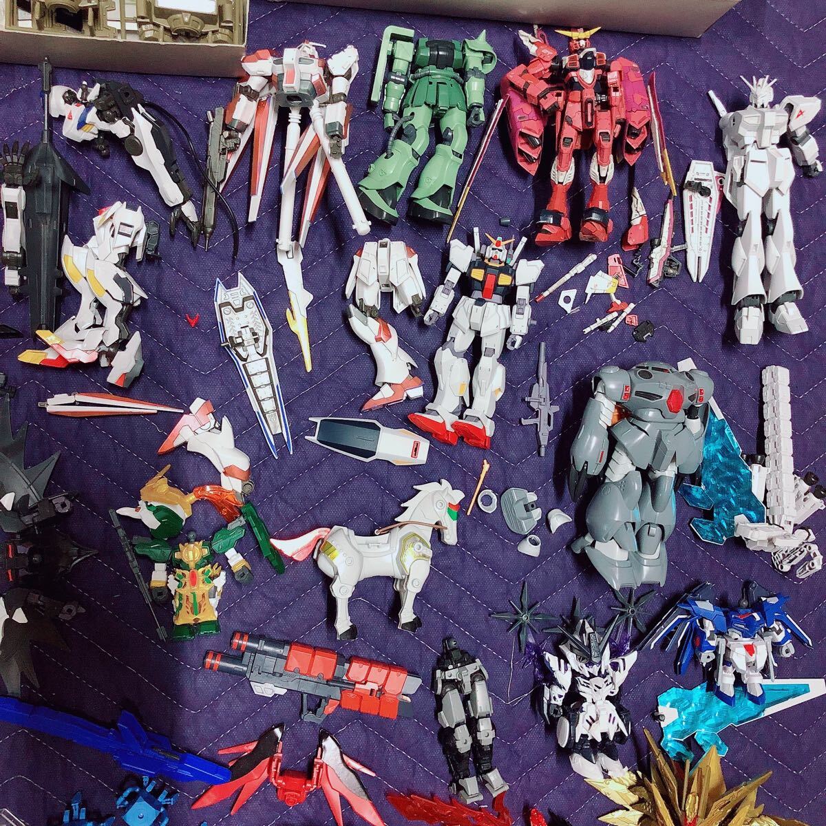 大量 まとめ売り プラモデル ロボット ガンプラ ガンダム エヴァ マクロス SDガンダム 30MMなど 部品パーツ取り HG MG ※ジャンク品_画像5