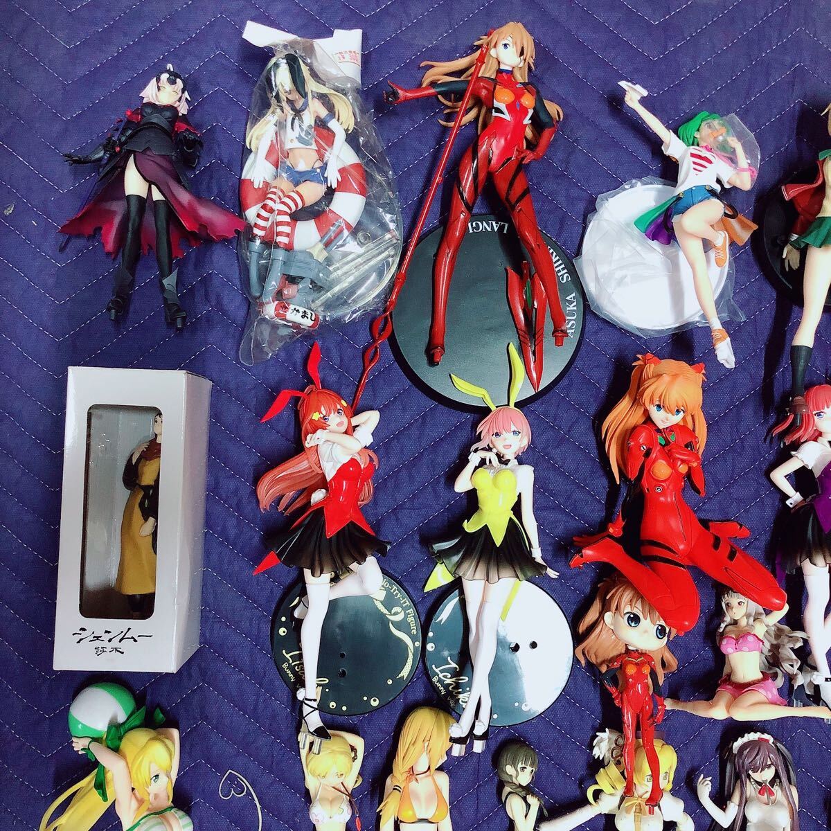 大量 まとめ売り 美少女フィギュア アスカ リゼロ SAO まどマギ ワンピース アルベド 五等分 初音ミク 金色の闇 マブラヴ イチカ ランカ_画像2