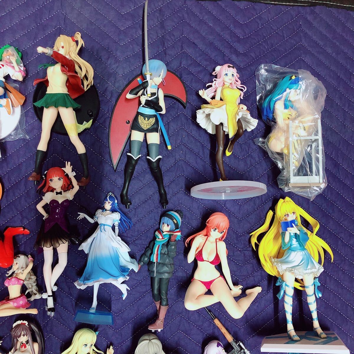 大量 まとめ売り 美少女フィギュア アスカ リゼロ SAO まどマギ ワンピース アルベド 五等分 初音ミク 金色の闇 マブラヴ イチカ ランカ_画像3