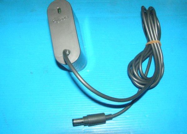 ▼【純正/実機で動作確認済み】☆dyson/ダイソン SSW-1864JP-A (17530-04/ACアダプタ/送料:410円~)_画像2