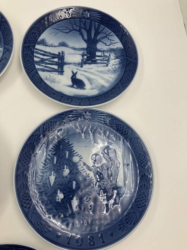 Royal Copenhagen Royal Copenhagen year plate mother z plate совместно 10 пункт 