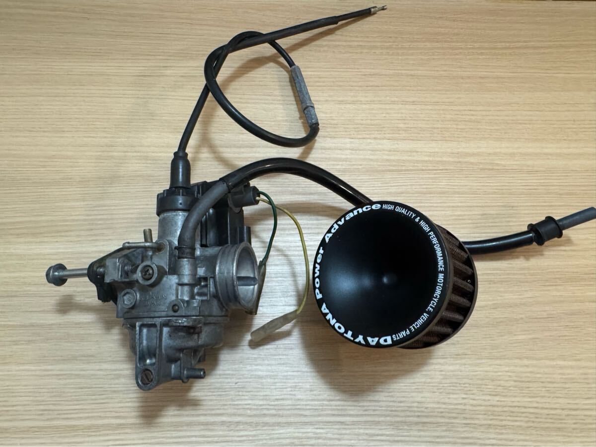 リード100 キャブレター　jf06_画像1