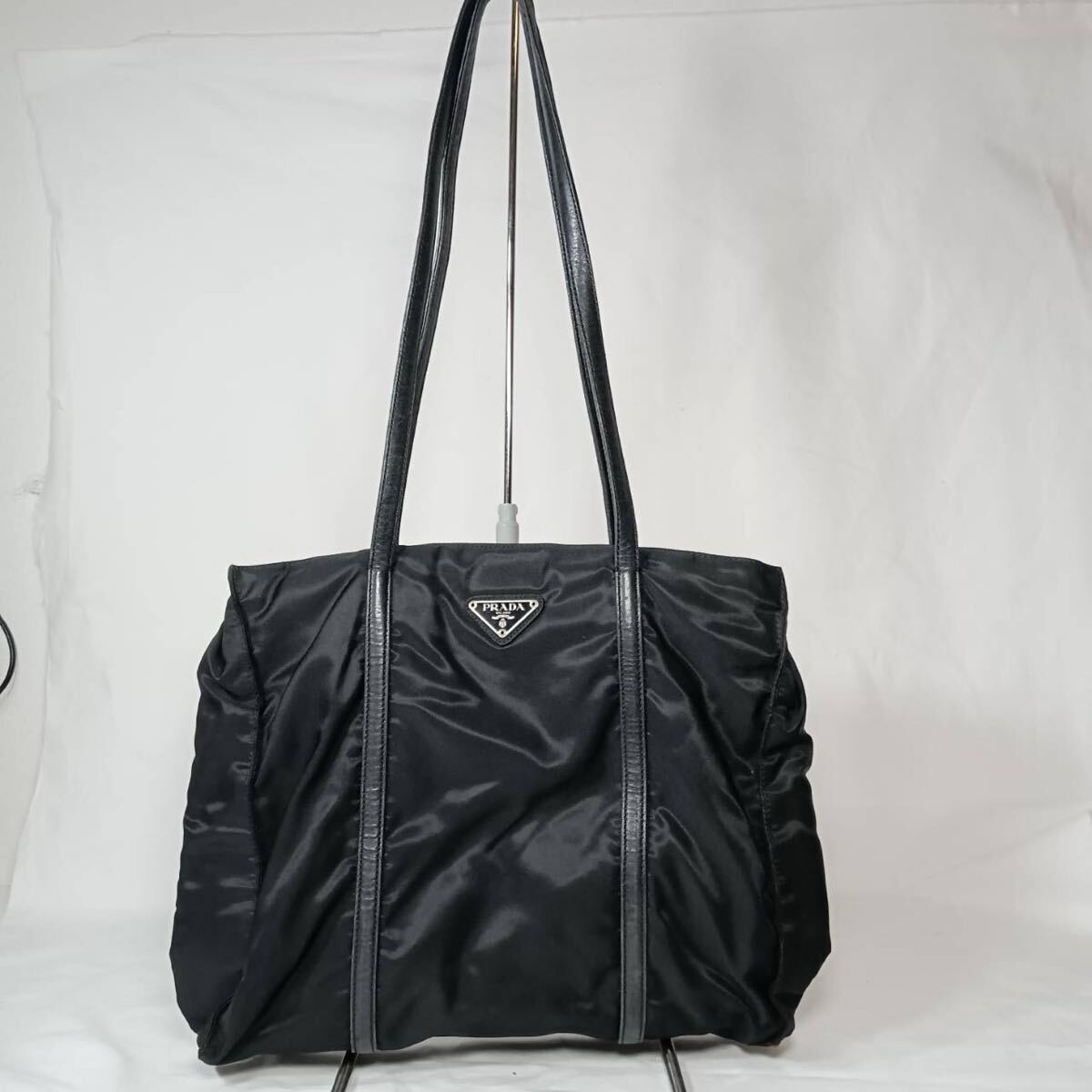 PRADA/プラダ/トートバッグ/ナイロン/ハンドバッグ/ブラック/3角ロゴ/ヴィンテージ_画像2