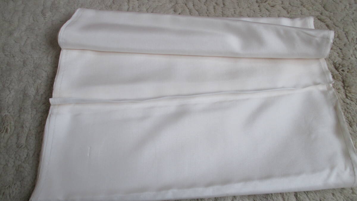 『胴裏一疋/正絹 御裏絹 シルク加工/特選 本耳絹 デラックスシルク/松菱裏絹加工株式会社/一部、黄ばみ有』自宅保管品_画像8