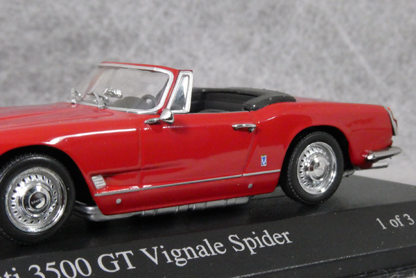 ● 1/43 マセラティ 〓 3500 GT ヴィニャーレ スパイダー / レッド 〓 Maserati Vignale MINICHAMPS_画像4