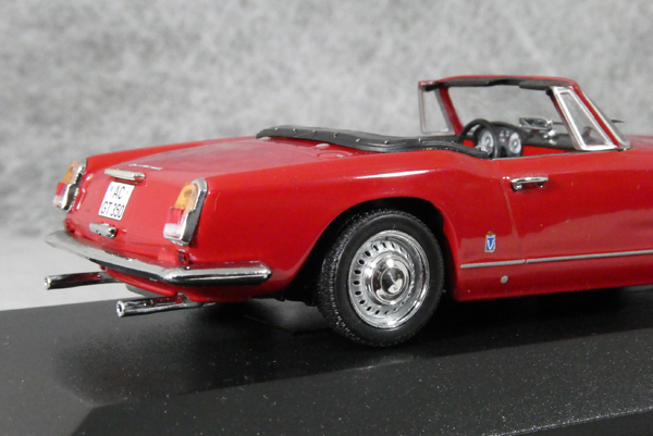 ● 1/43 マセラティ 〓 3500 GT ヴィニャーレ スパイダー / レッド 〓 Maserati Vignale MINICHAMPS_画像5