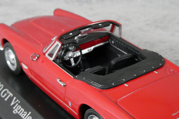 ● 1/43 マセラティ 〓 3500 GT ヴィニャーレ スパイダー / レッド 〓 Maserati Vignale MINICHAMPS_画像7