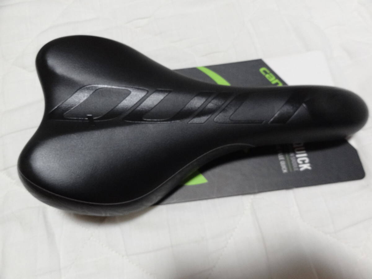 未使用　新品　Cannondale キャノンデール 純正サドル　クイック　QUICK クロスバイク　汎用　快適　ゲル 黒　ブラック　アーバン　レア