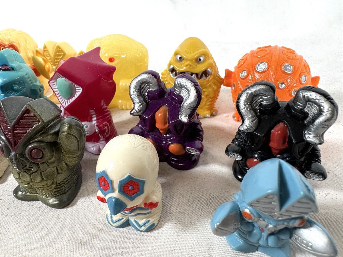 ウルトラマン 怪獣 ソフビ 指人形　まとめ売り　36体セット/コレクション/円谷プロ/インテリア/フィギュア/010-0006_画像7