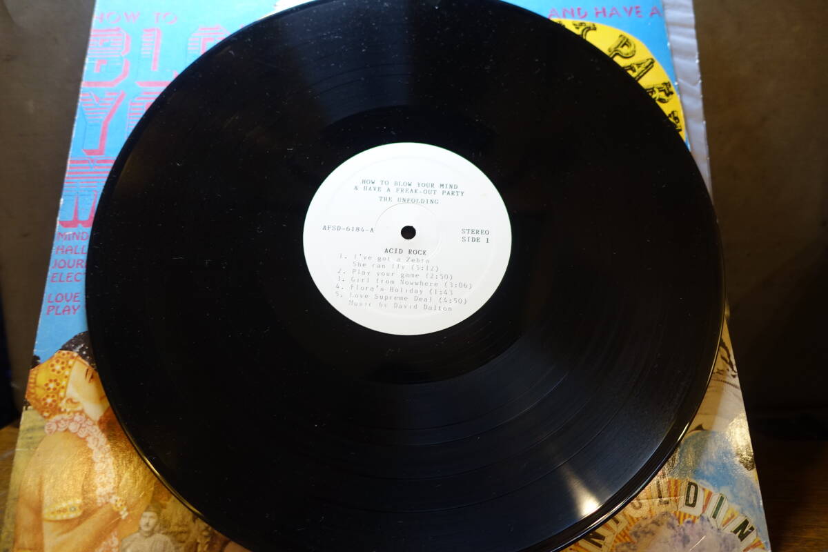 THE UNFOLDING /// HOW TO BLOW YOUR MIND & HAVE A FREAK-OUT PARTY LP_画像5