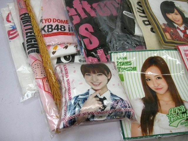 【まとめ売り 未開封】 アイドル AKB48 高橋みなみ他 卒業Tシャツ 推しタオル キャップ等グッズセット_画像4