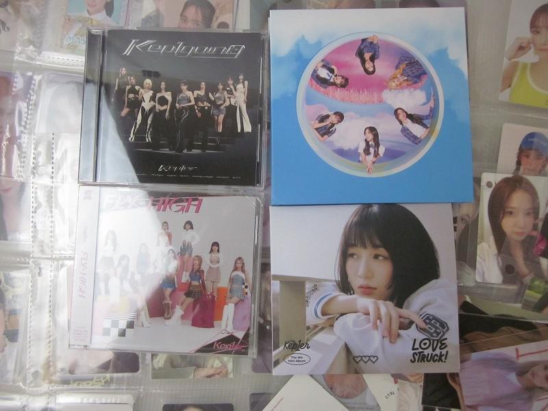 中古品 韓流 Kep1er ユジン マシロ ヨンウン ヒュニンバヒエのみトレカ100枚 CD等 グッズセット_画像2