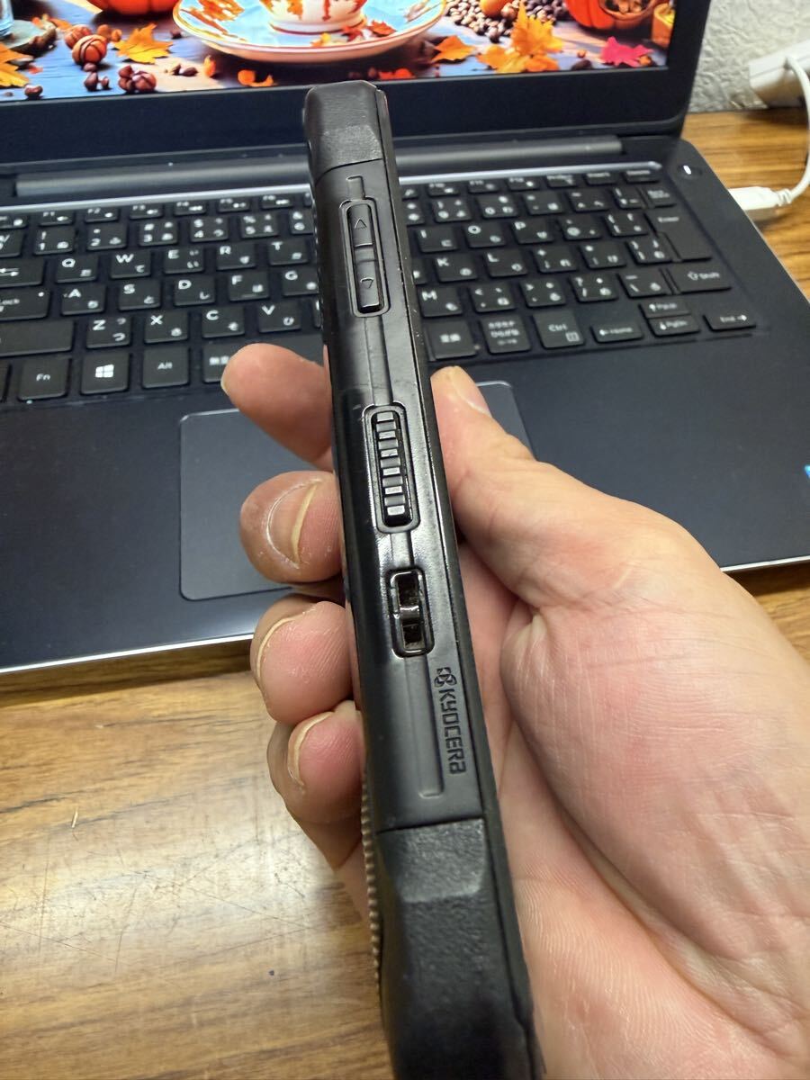 AU TORQUE G03 KYV41 Kyocera смартфон рабочее состояние подтверждено первый период . завершено жидкокристаллический стекло файл имеется суждение 0 (8)