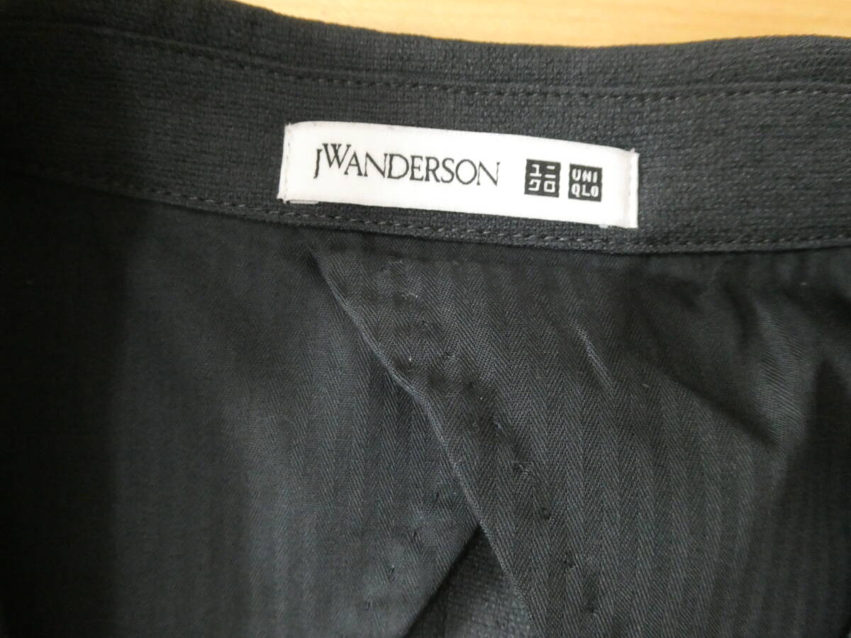 707.UNIQLO ユニクロ メンズ テーラード ジャケット JW ANDERSON 311-426866 ネイビー サイズM 数回着用の美品 送料無料_画像3