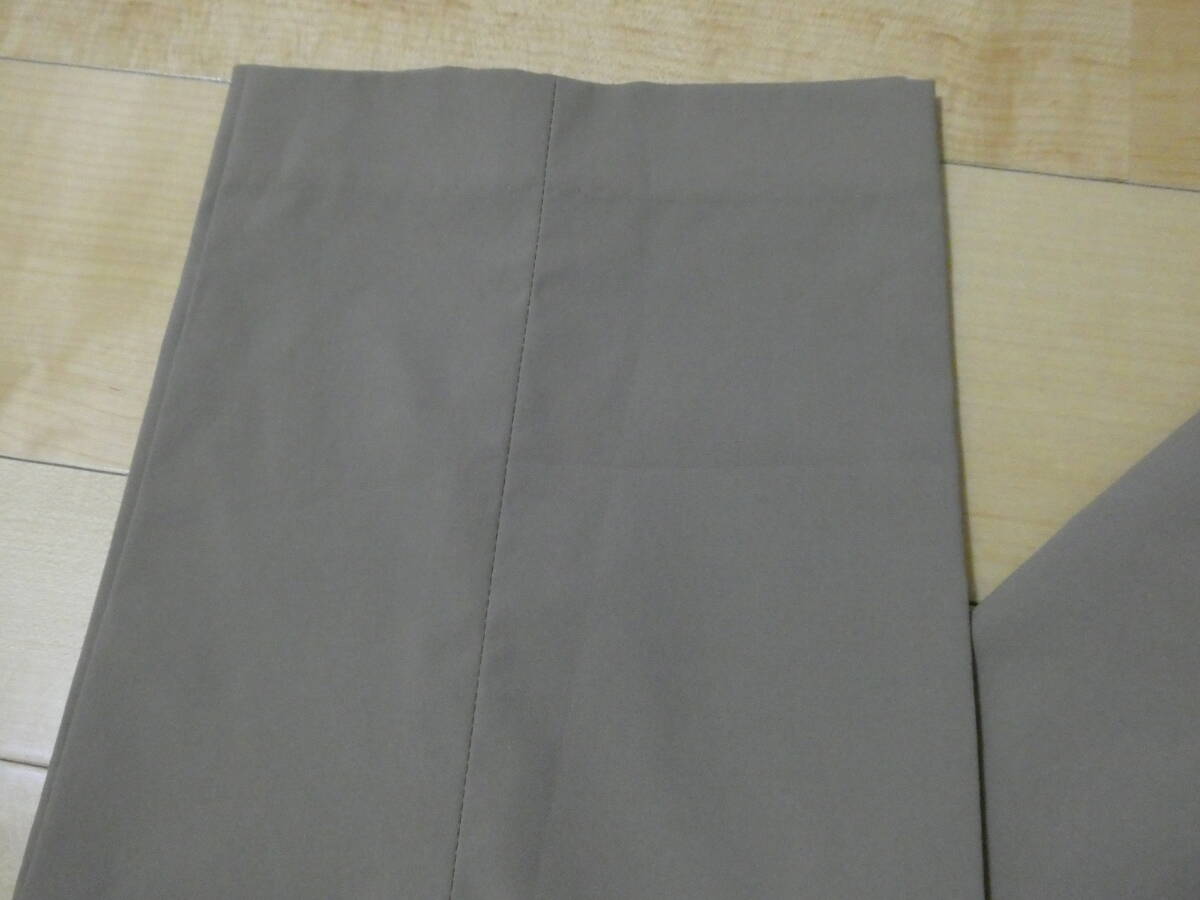 825.UNIQLO ユニクロ メンズ 感動パンツ ベージュ 321-182671 ウエスト91cm 数回着用の美品 送料無料_画像3