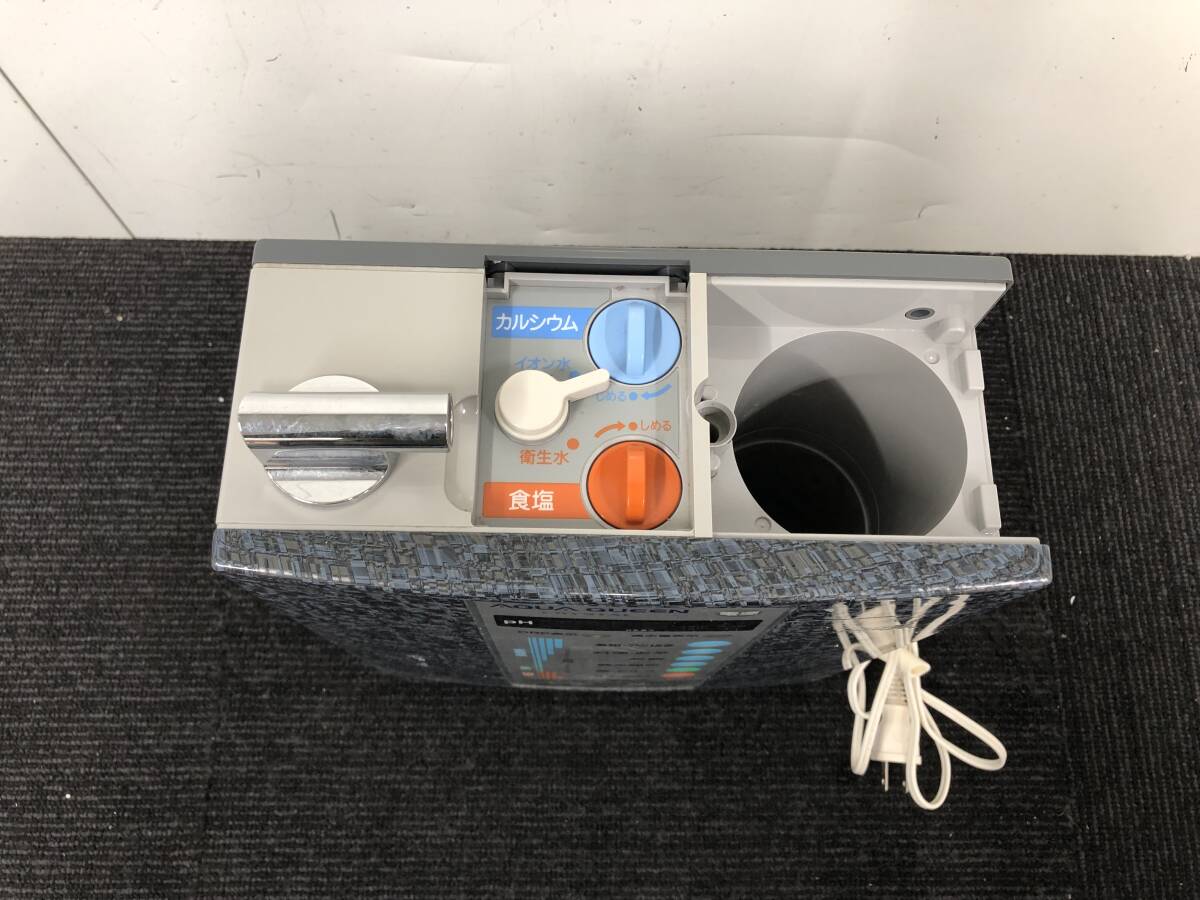 62♪(2) AQUA QUEEN TREVI　FW-207　トレビ　連続式電解水生成器　アルカリイオン整水器　フジ医療器　通電OK　写真追加有り_画像8