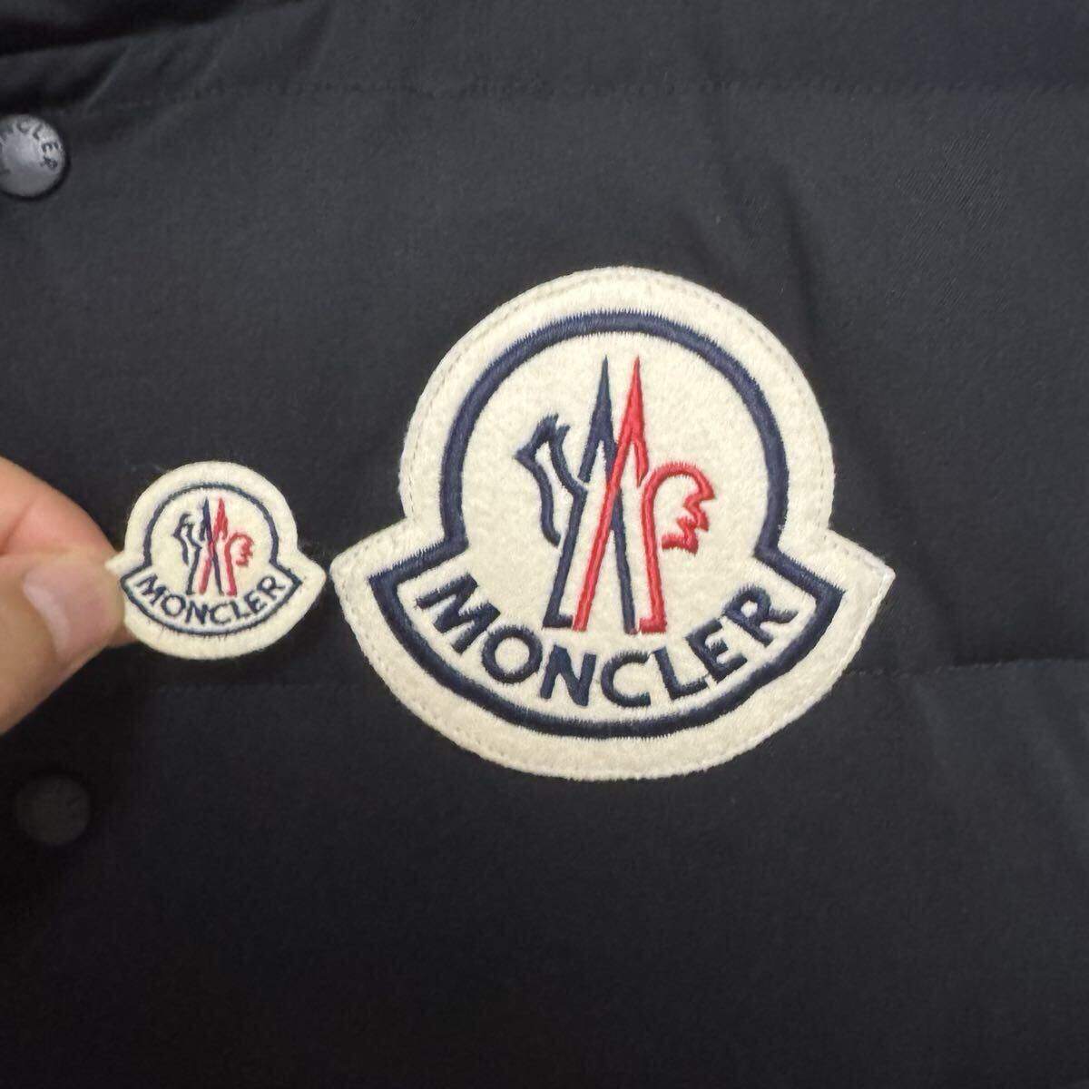 美品 MONCLER ジュンヤワタナベ ダウンベスト デカロゴ L モンクレール TIBET ブラック 黒 L_画像5