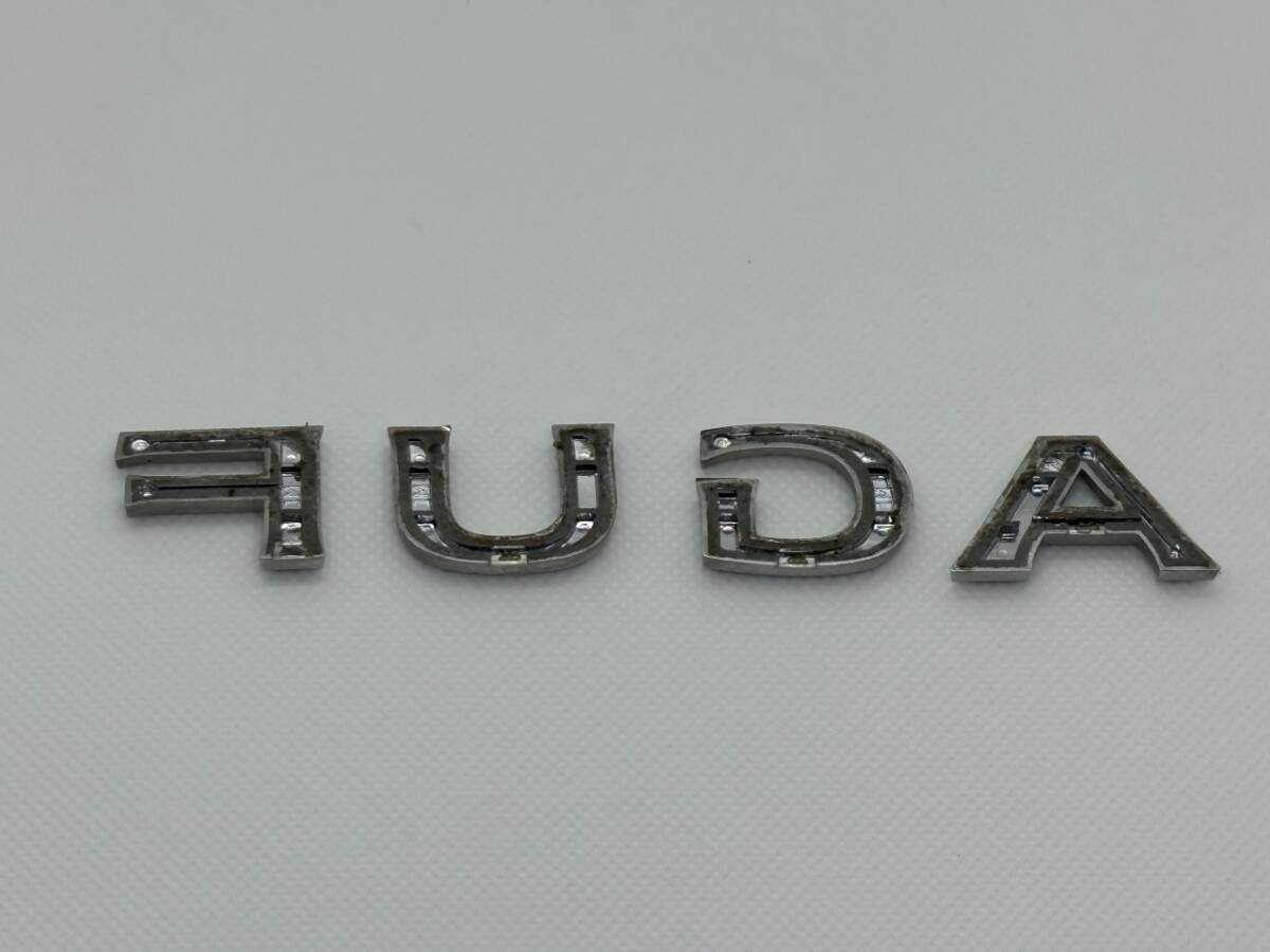 NISSAN ニッサン Y51 HY51 フーガ 純正 FUGA リア ロゴ エンブレム 015_画像2