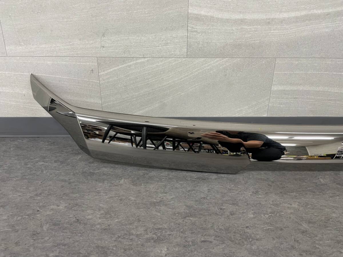 TOYOTA トヨタ AGH30 GGH30 ヴェルファイア 前期 純正 ボンネットフードモール スモークメッキ 75770-58080 中古品_画像2