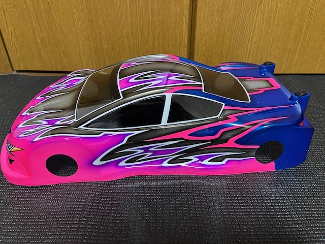 1/10ツーリングボディ　ペインター塗装新品未使用品２枚組　zoo Racing ウルバリン パンテーラ0.4ミリ_画像5