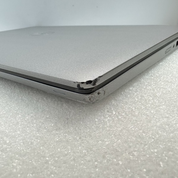 Latitude 5320