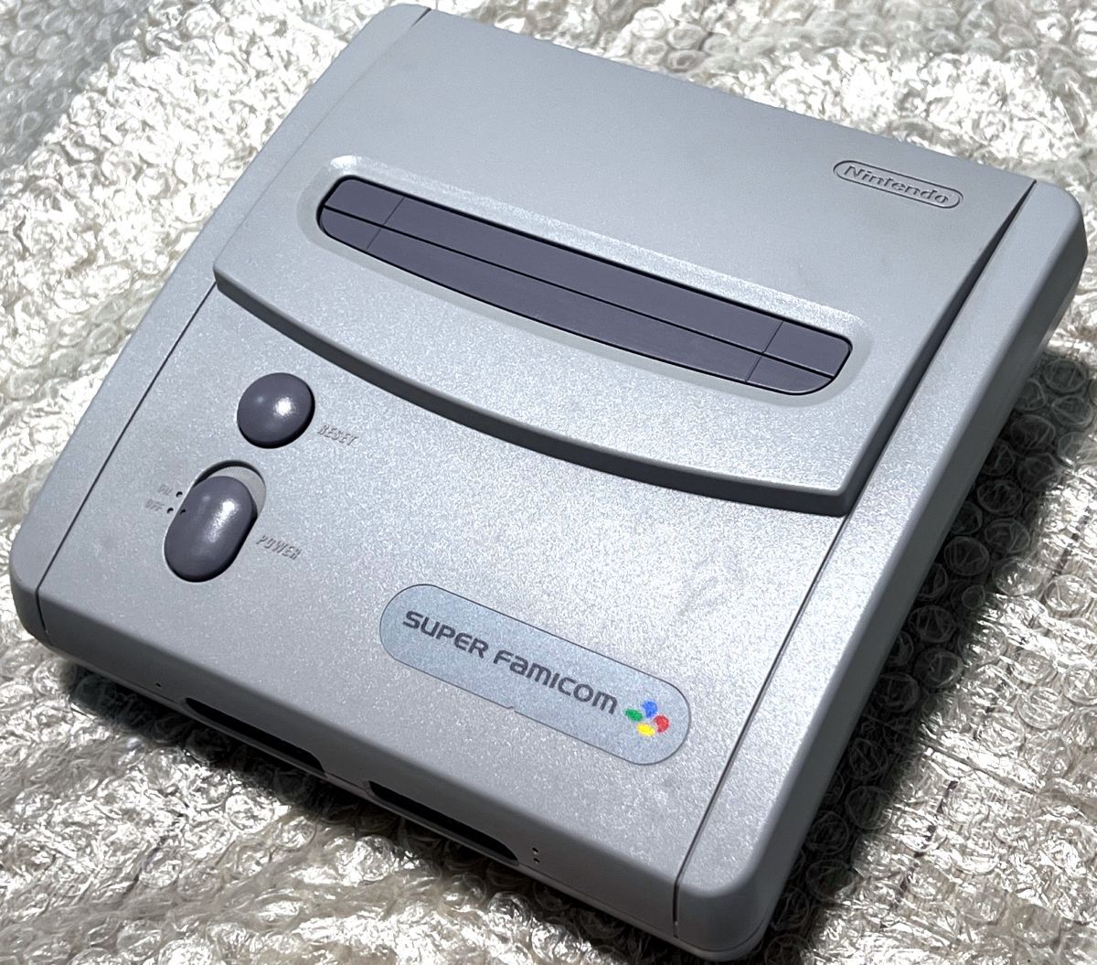 〈本體ほぼ未使用?美品?動(dòng)作確認(rèn)済み〉SFC スーパーファミコンJr. （ジュニア） 本體 SHVC-101 SNES 后期型 スーファミ SNES 1CHIP